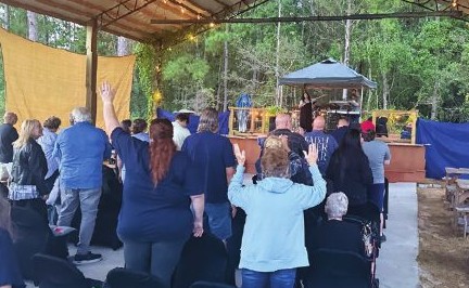 Photo from the report: GTC Students Feeding the By-ways and a Fall Revival on the Outskirts of Jacksonville