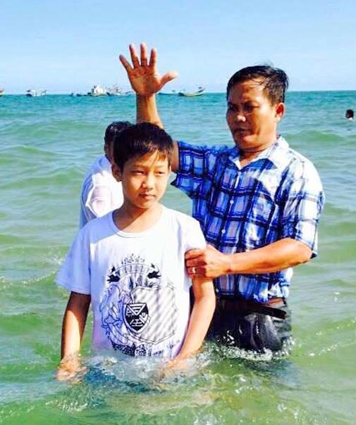 Photo from the report: Baptisms in Vietnam