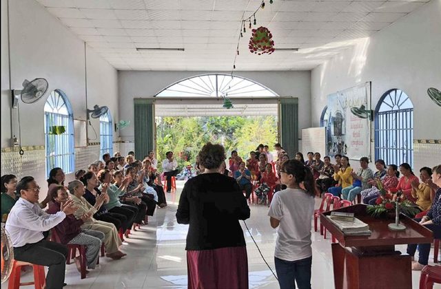 Photo from the report: Mission Teams Visit in February and March; Tet Outreach